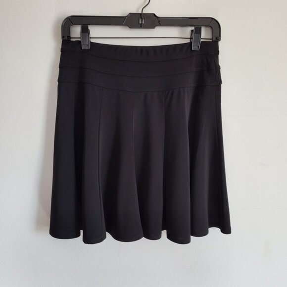 Ladies Petite SZ PS INC Black Short Fit & Flare Skirt  107 - Picture 2 of 3